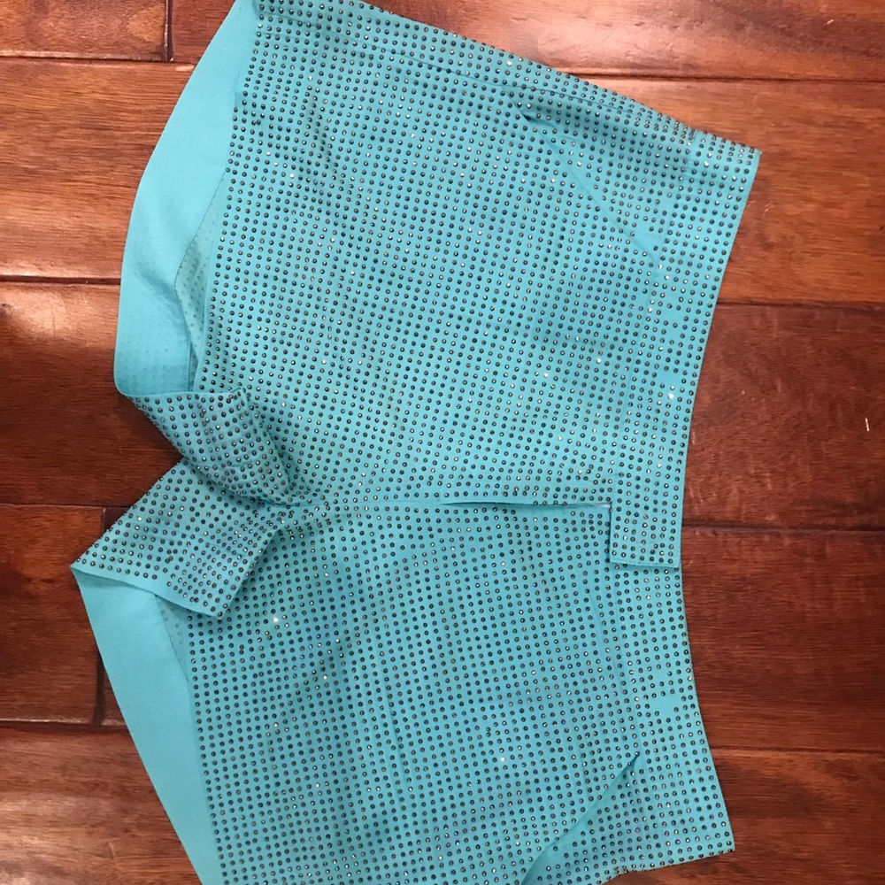 Cute shorts! UMGEE